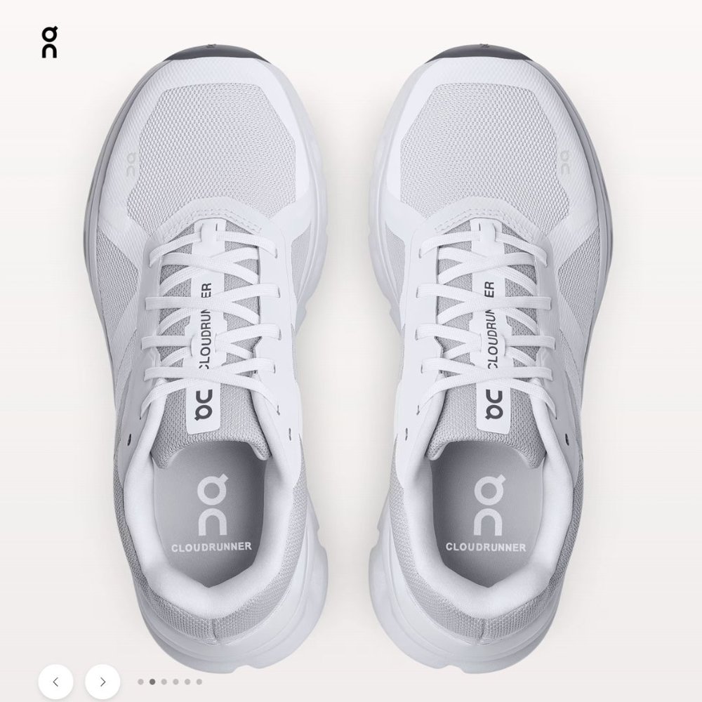 ON Cloud Cloudrunner Womens Sneakers Running Shoes 9.5 / 41 - VERY lightly worn